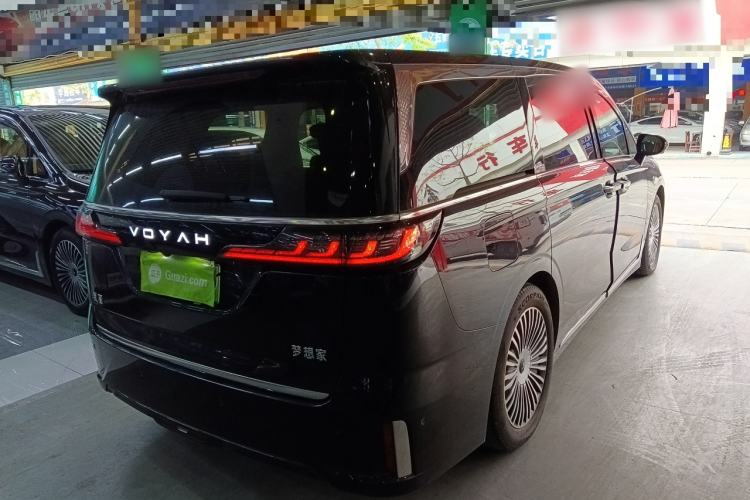 Used VOYAH Dream 2025 PHEV Four-Wheel-Drive Flagship Kunpeng Edition Rear Right 45 Deg