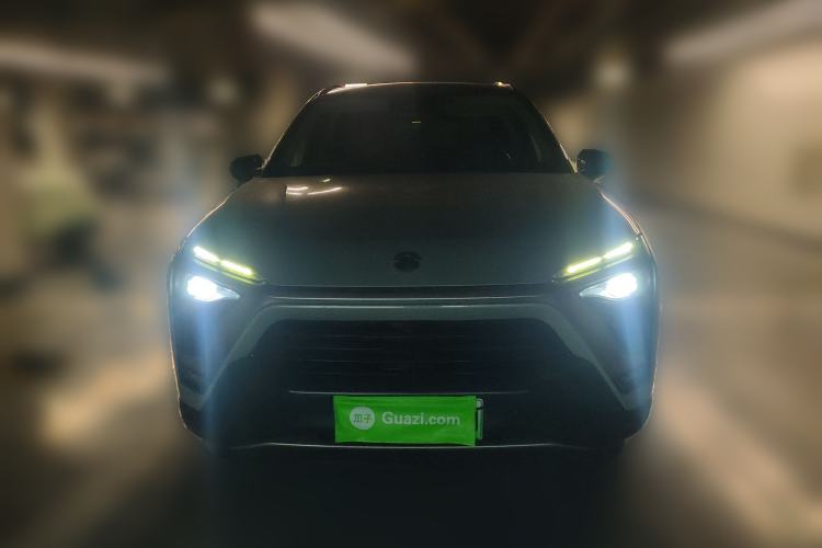 Used Nio ES8 2018 355 km Base Version 7-Seater Edition Front