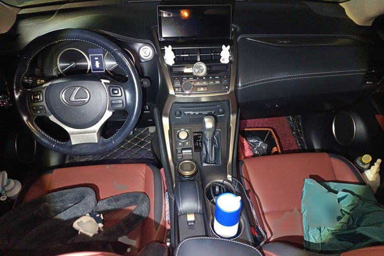 Used Lexus NX 2015 300h Front-Drive Fēngshàng Edition
