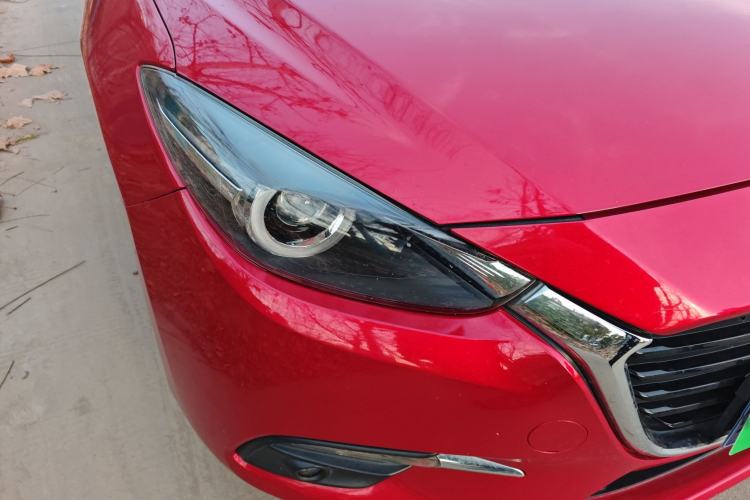 Used Mazda Mazda 3 Axela 2017 Hatchback 2.0L Automatic Sport Model China V Emission Standard
