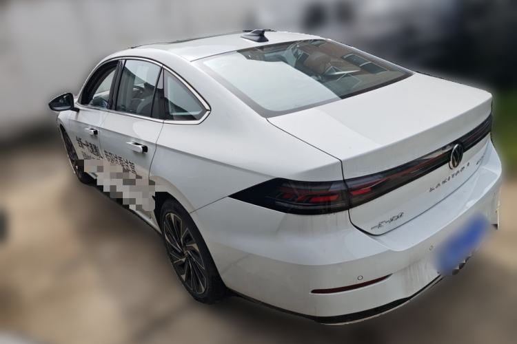 Used Volkswagen Sagitar 2026 Model L 300TSI DSG Luxury Version
