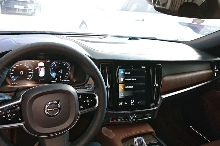 Used Volvo S90 2021 B5 Zhiyuan Luxury Edition
