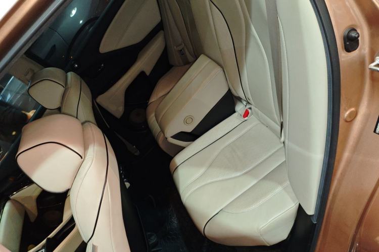 Used Acura CDX 2016 1.5T Four-Wheel Drive Deluxe Edition