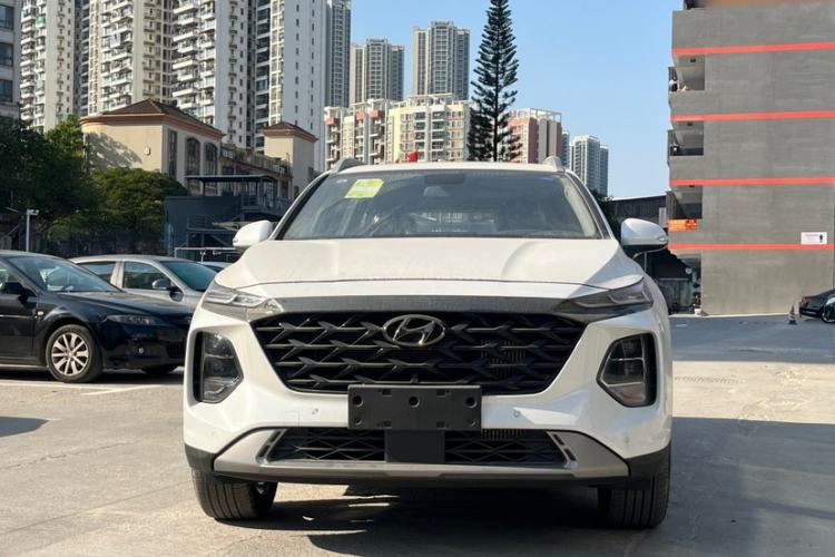 Used Hyundai Santa Fe 2023 Traveler 380T GDi Automatic Two-Wheel Drive GLX Elite Edition
