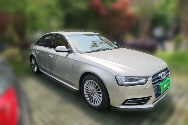 Used Audi A4L 2015 35 TFSI Millionth Anniversary Comfort Edition
