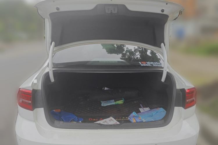 Used Volkswagen Lamando 2021 230TSI DSG Fashion Edition Trunk