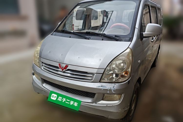 Used Wuling Rongguang 2014 1.2L S Base Model