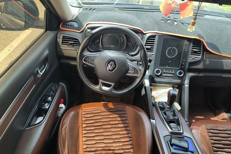 Used Renault Koleos 2018 2.0L Two-Wheel-Drive Luxury Edition Steering Wheel