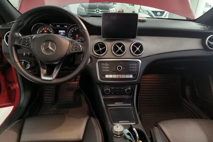 Used Mercedes-Benz CLA 2018 CLA 200 Sport Edition Center Console