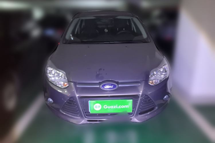 Used Ford Focus 2012 Sedan 1.6L Automatic Comfort Model
