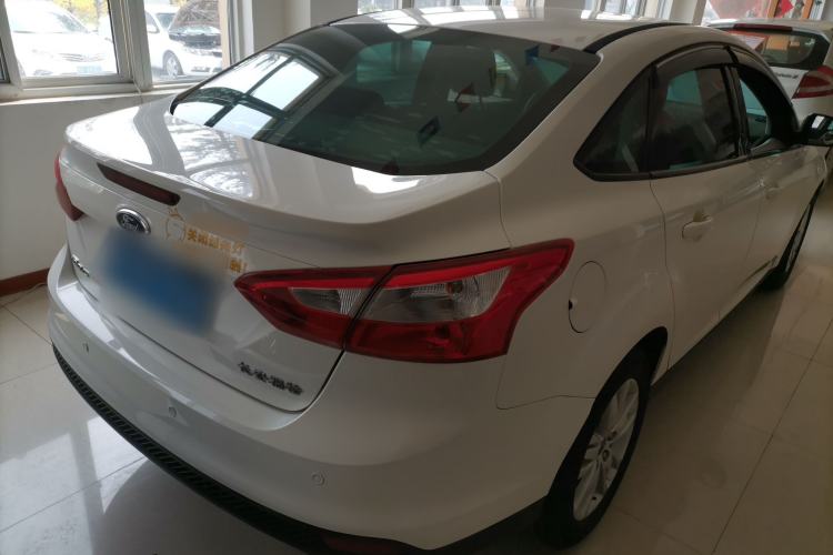Used Ford Focus 2012 Sedan 1.6L Manual Comfort Model