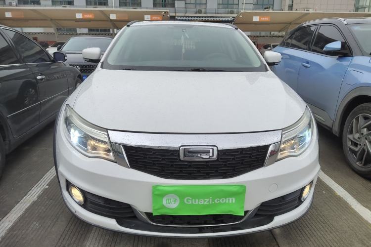 Used Qoros 3 2016 Urban SUV 1.6T Automatic Zhiyue Model Front