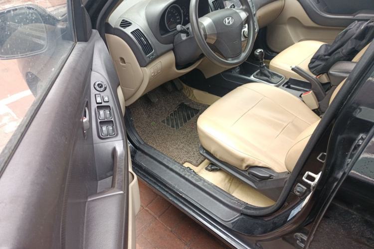 Used Hyundai Celesta 2011 1.6L Manual Comfort Edition