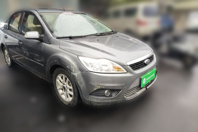 Used Ford Focus 2011 Sedan 1.8L Manual Comfort Model
