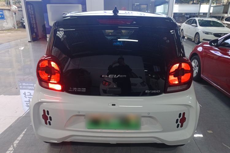 Used Roewe Clever 2022 311km QiQi BoBo Edition Rear