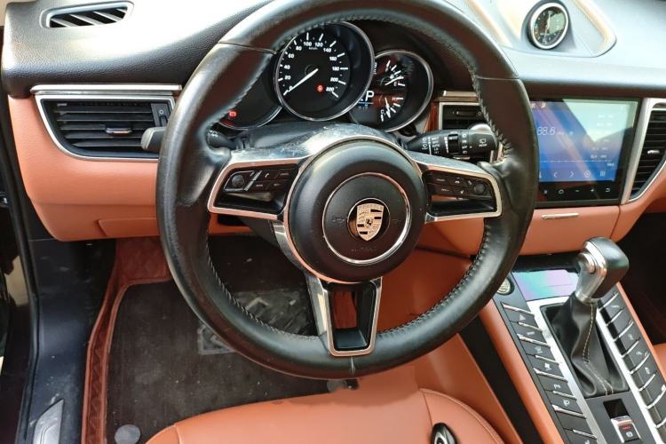 Used Zotye SR9 2017 2.0T Automatic Ultimate Edition
