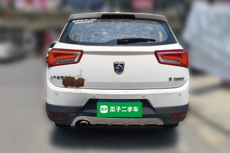 Used Baojun 560 2015 1.8L manual luxury version