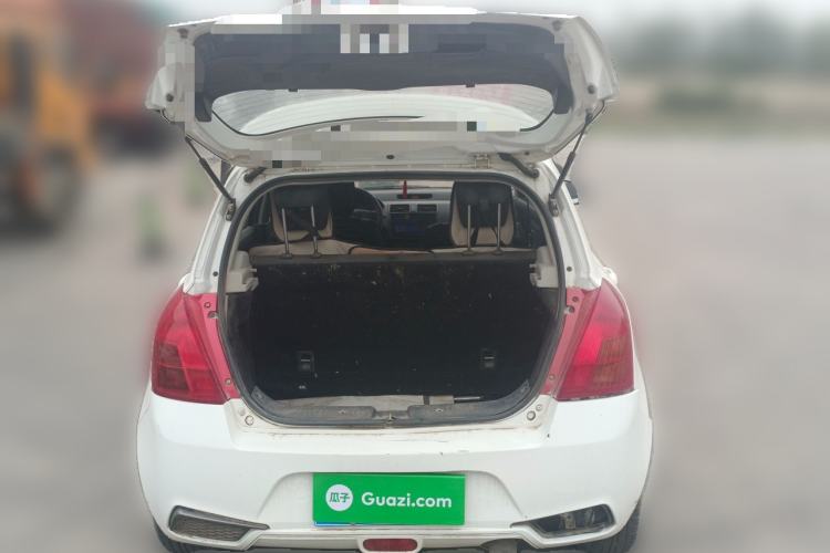 Used Suzuki Swift 2013 1.3L Manual Value Edition
