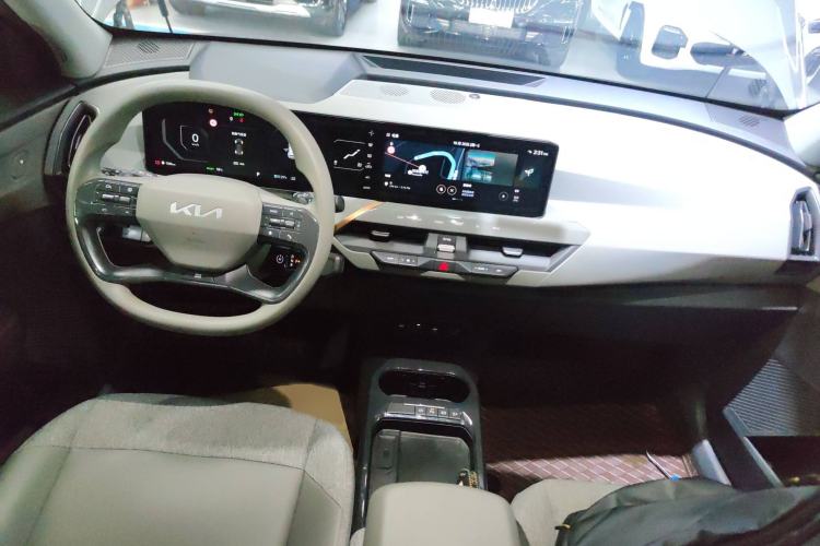 Used Kia EV5 2024 530 Air
