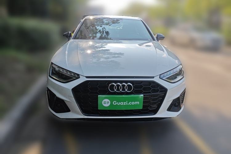 Used Audi A4L 2023 40 TFSI Luxury Dynamic Model
