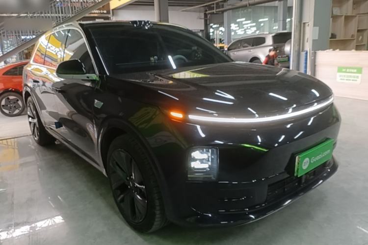 Used Li Auto L6 2024 Max Front Right 45 Deg