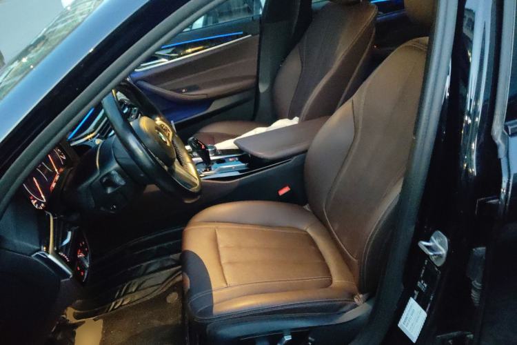 Used BMW 5 Series 2019 525Li M Sport Package