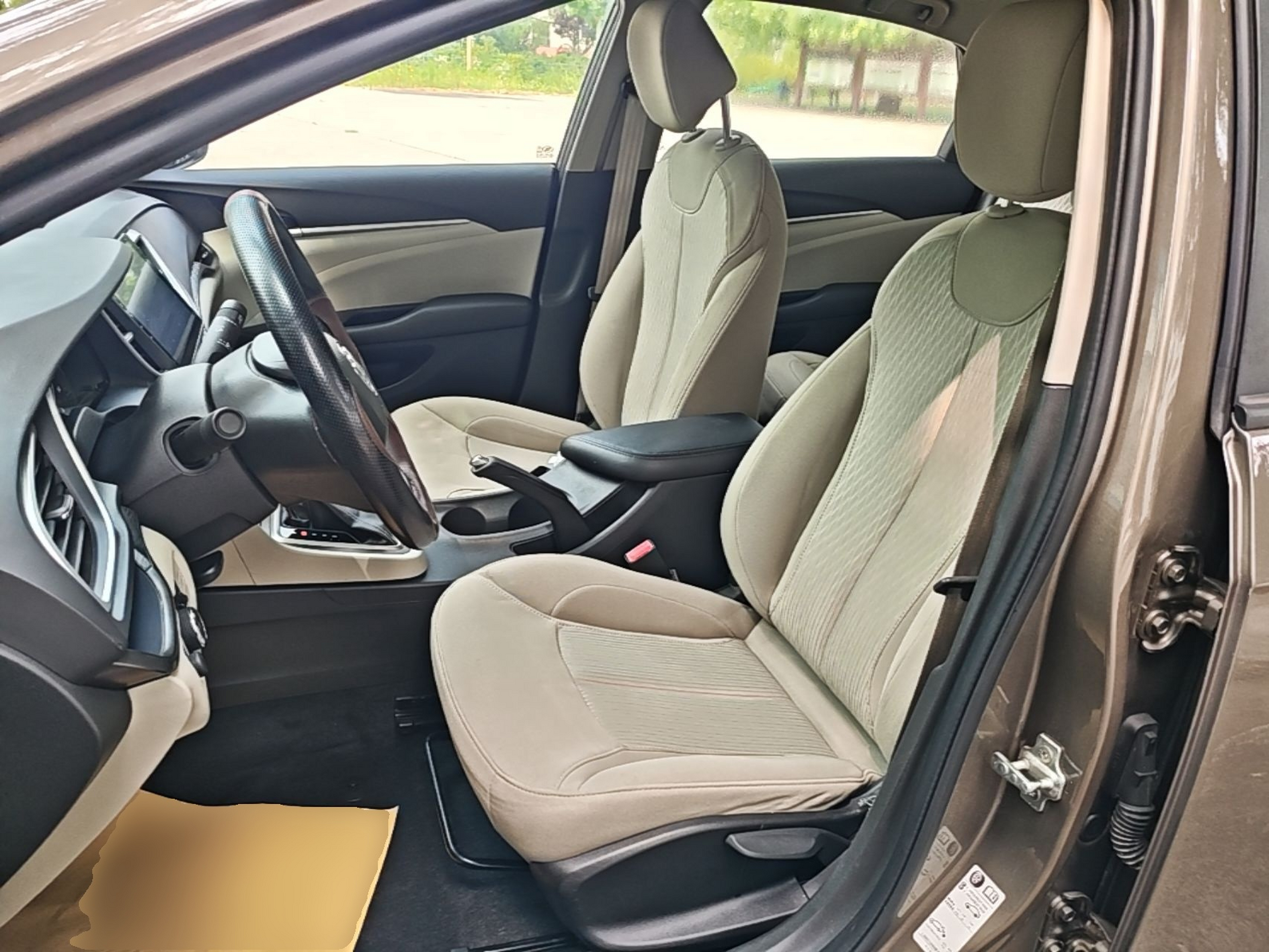 Interior delantero