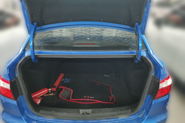 Used CHANGAN Alsvin V7 2015 1.6L Manual Enjoyment Model China IV Standard Trunk