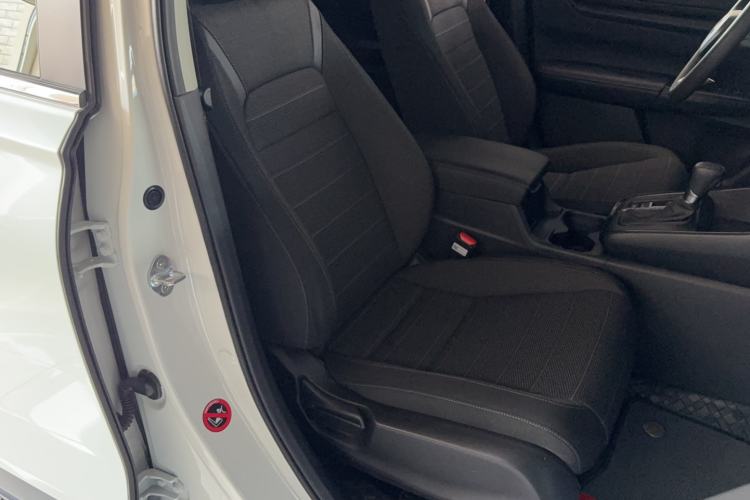 Used Honda CR-V 2023 240TURBO Two-Wheel Drive Active Version 5 Seats Right Front Seat