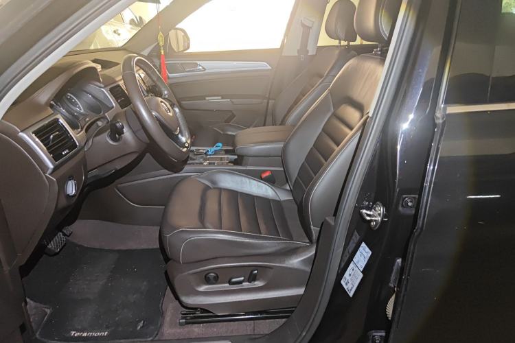 Used Volkswagen Teramont 2017 330TSI Two-Wheel-Drive Luxury Edition
