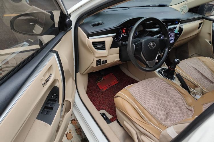 Used Toyota Corolla 2014 1.6L Manual GL-i
