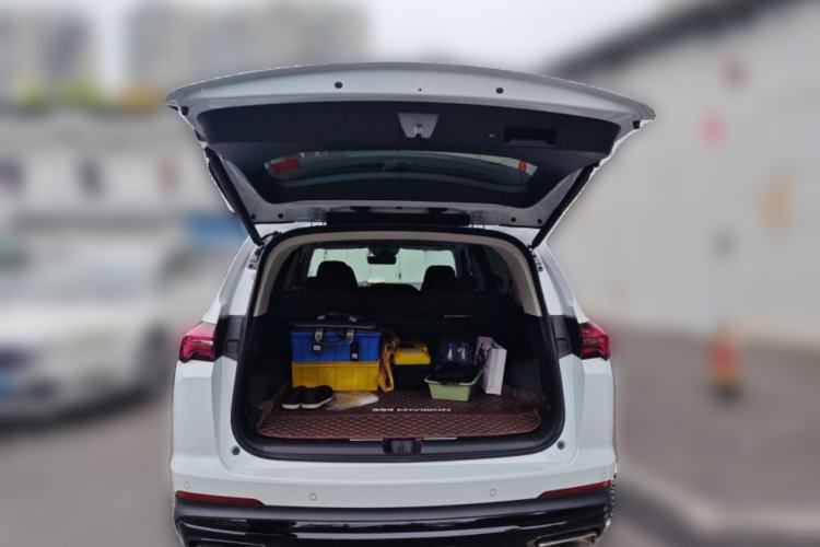 Used Buick Envision 2025 Encore Plus 28T Two-Wheel-Drive Platinum Edition