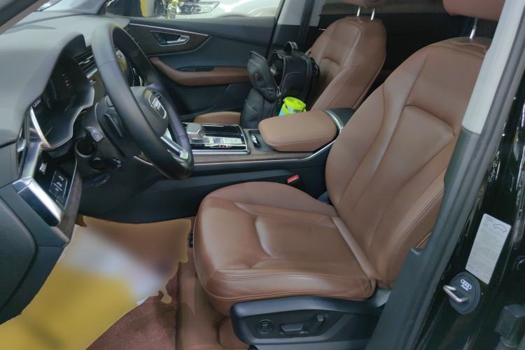 Used Audi Q7 2022 55 TFSI quattro S line Sport model