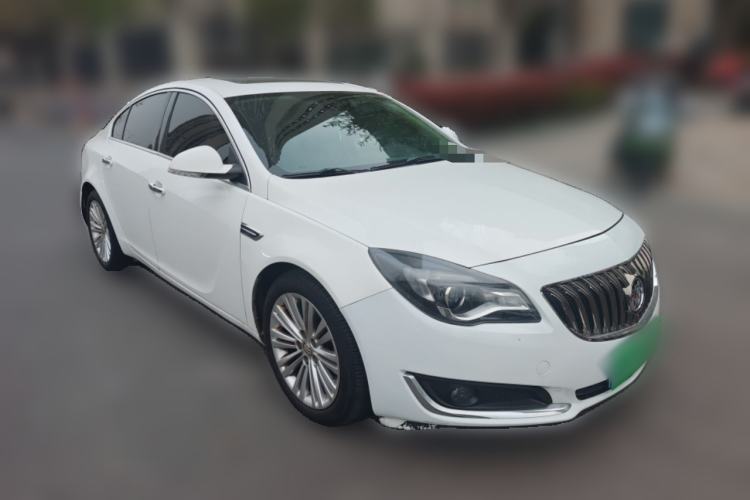 Used Buick Regal 2014 2.4L SIDI Elite Fashion Edition Front Right 45 Deg