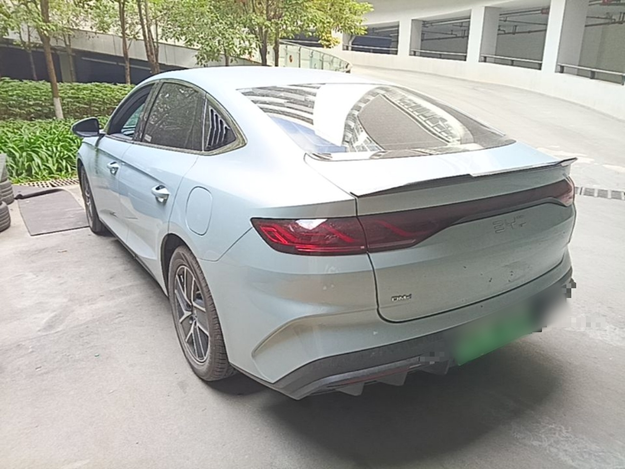 BYD Qin L 2024 DM-i 80KM Beyond Model — снимка 4