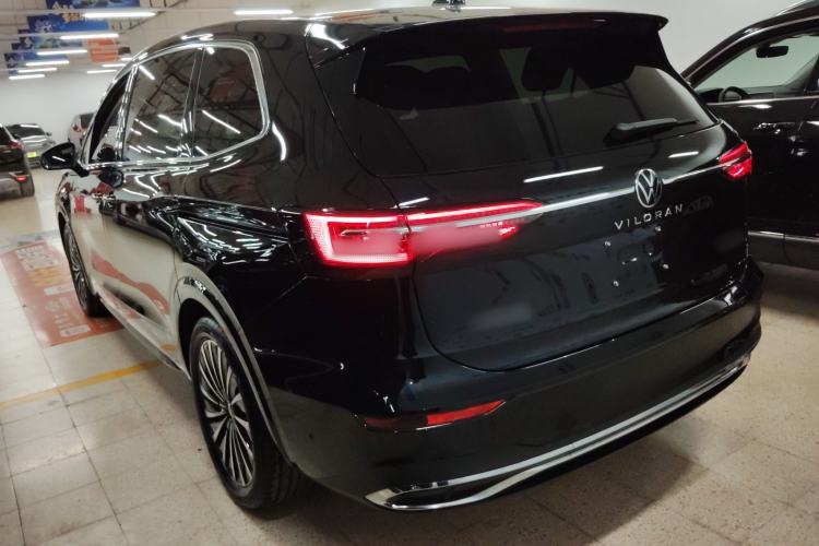 Used Volkswagen Viloran 2024 380TSI Premium Edition
