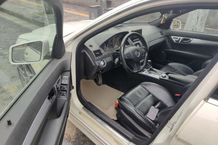 Used Mercedes-Benz C-Class AMG 2010 AMG C 63 Sport Enhancement Edition