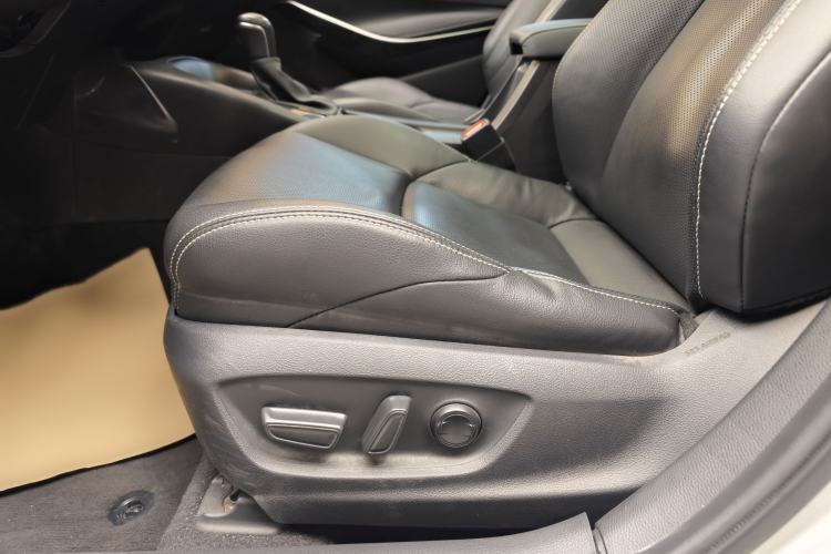 Used Toyota Levin 2021 185T CVT Luxury Edition
