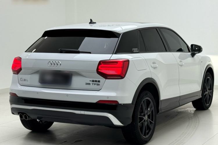 Used Audi Q2L 2020 35 TFSI Ambition Dynamic Edition Exterior 5