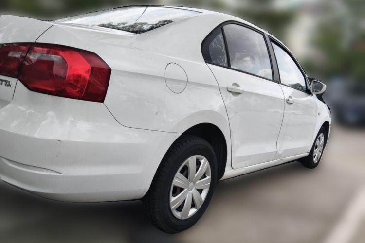 Used Volkswagen Jetta 2013 1.6L Manual Fashion Edition Rear Right 45 Deg