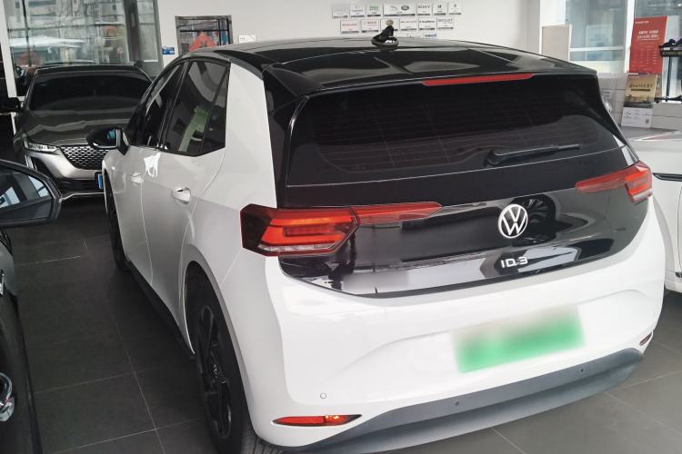 Used Volkswagen ID.3 2024 Outstanding Edition
