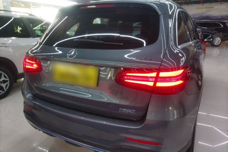 Used Mercedes-Benz GLC 2017 GLC 260 4MATIC Luxury Model