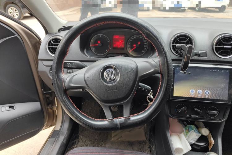 Used Volkswagen Jetta 2017 1.5L Manual Fashion Edition
