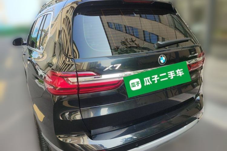 Used BMW X7 2019 xDrive40i Luxury Package with Leading Features
