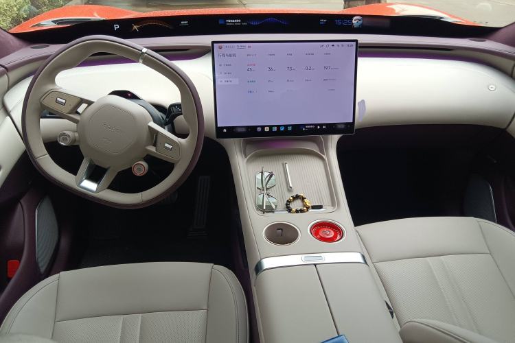 Used Xiaomi Auto YU7 2025 Ultra-Long Range High-Performance All-Wheel-Drive Max Edition
