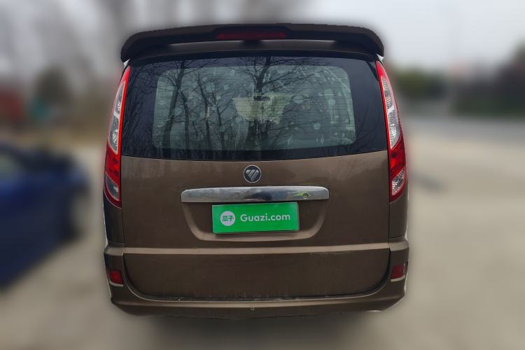 Used Foton MP-X E 2014 2.0L Wealth Express Classic Edition Basic Configuration with 4Gi-VVT
