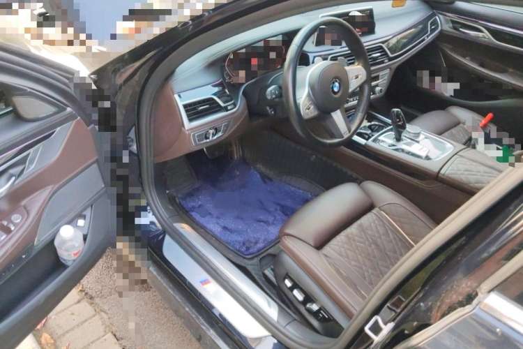 Used BMW 7 Series 2021 740Li Luxury Edition M Sport Package Driver Seat