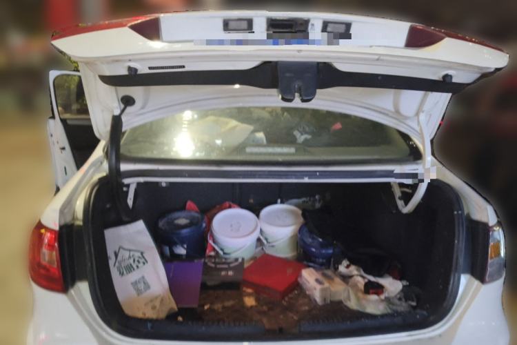 Used Volkswagen Sagitar 2014 1.6L Automatic Comfort Model Trunk