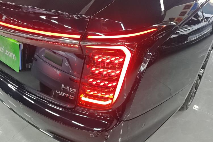 Used Hongqi H9 2024 2.0T Qichang Private Enjoyment Luxury Edition Right Rear Taillight