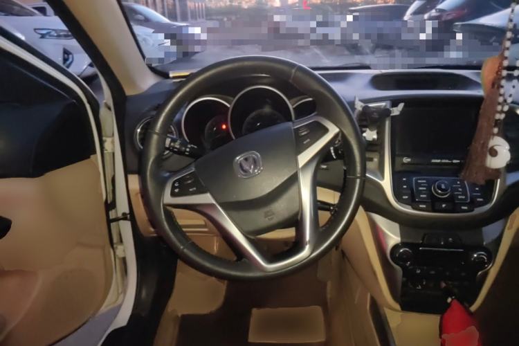 Used CHANGAN Eado 2015 1.6L Manual Luxury Model China IV Standard